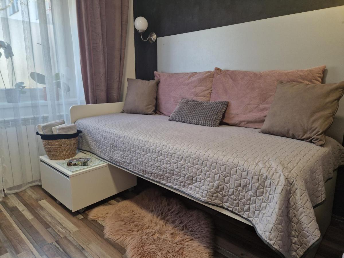 Friz&Fany Postojna City Center Bagian luar foto
